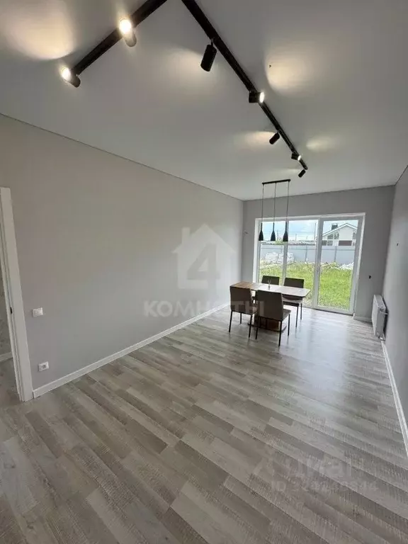 Дом в Воронежская область, с. Новая Усмань ул. Минина, 87 (90 м) - Фото 1