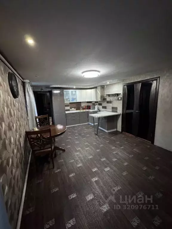 Дом в Тыва, Кызылский кожуун, Каа-Хем пгт ул. Тувинских Добровольцев ... - Фото 2