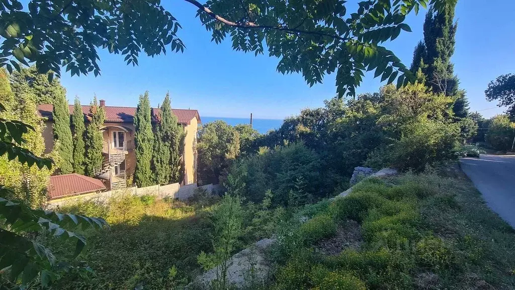Участок в Крым, Алупка ш. Свободы, 12С (6.0 сот.) - Фото 1
