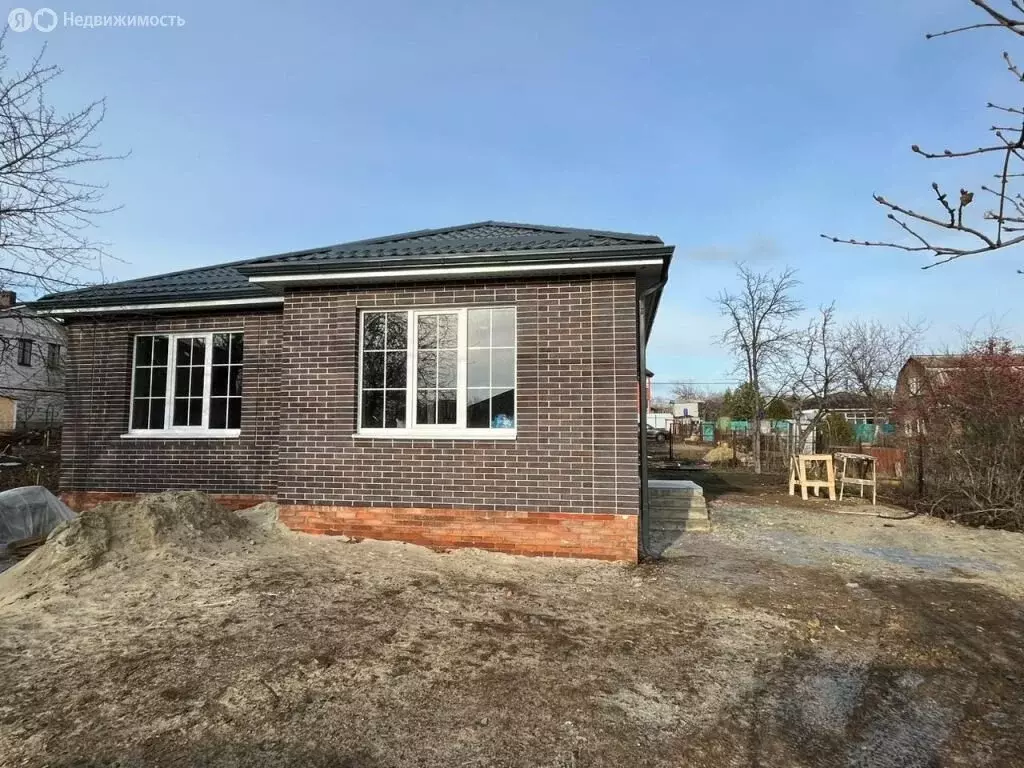 Дом в Ростов-на-Дону, 1-я Престижная улица (100 м) - Фото 0