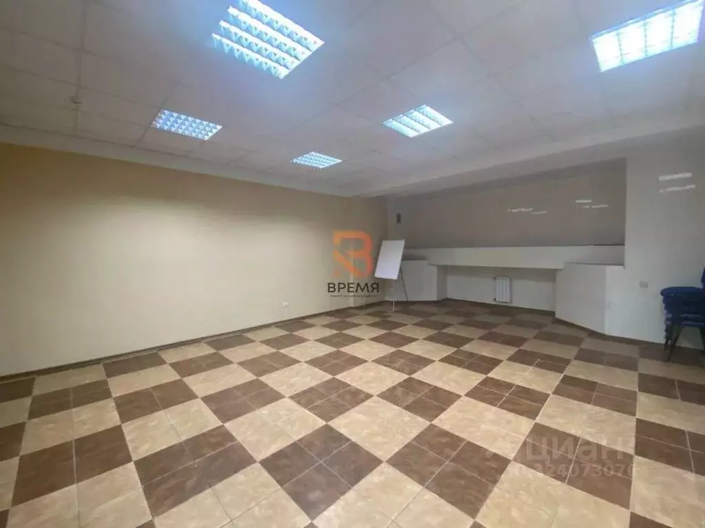 Офис в Севастополь ул. 4-я Бастионная, 28 (195 м) - Фото 2