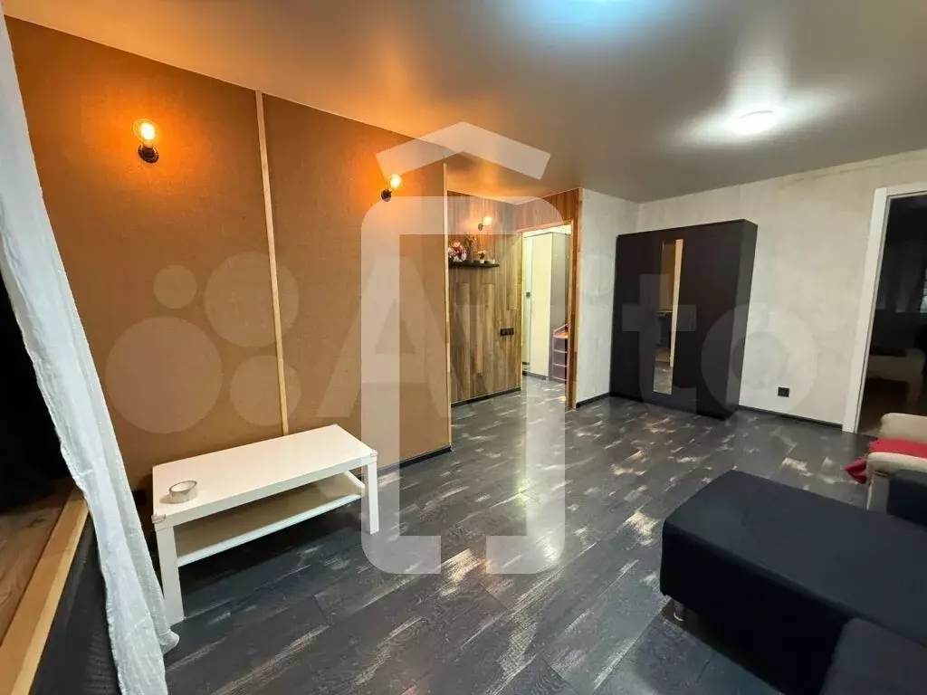 2-к. квартира, 42 м, 2/5 эт. - Фото 1