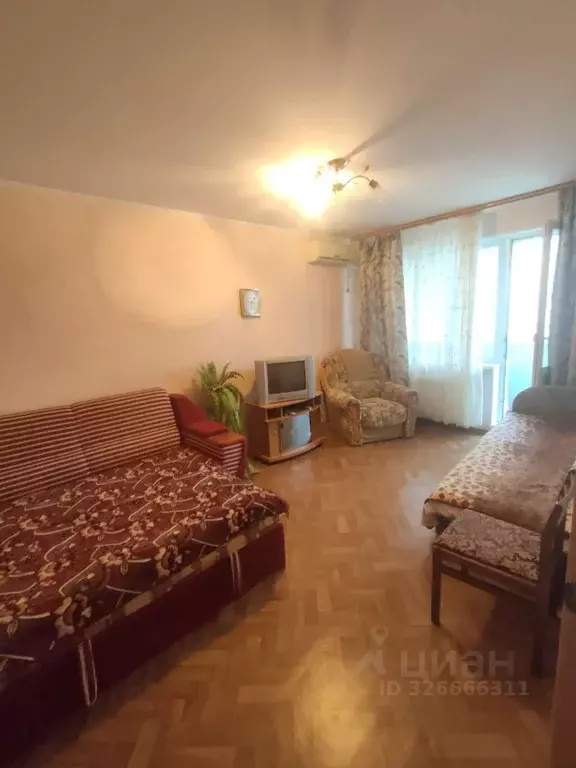 1-к кв. Крым, Щелкино Ленинский район, 2-й мкр, 59 (34.0 м) - Фото 1