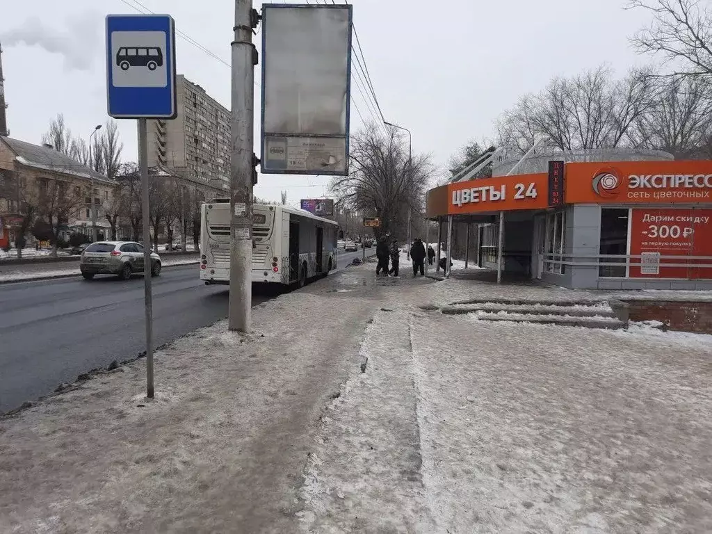Торговая площадь в Волгоградская область, Волгоград ул. 64-й Армии, 28 ... - Фото 2