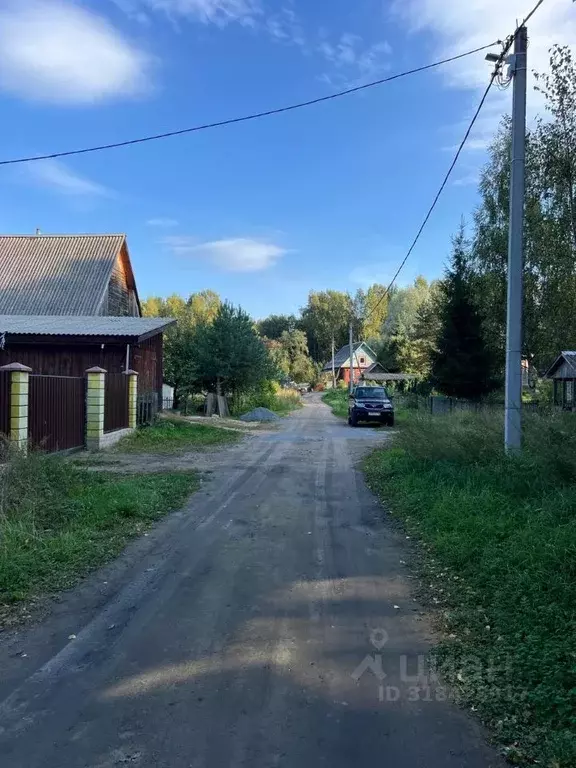Дом в Ленинградская область, Тихвинский район, Шугозерское с/пос, пос. ... - Фото 0