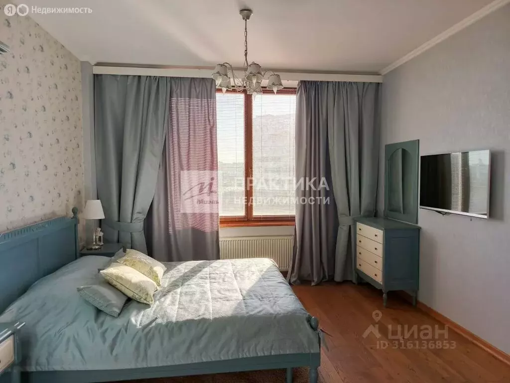 3-комнатная квартира: Москва, Мироновская улица, 25 (104 м) - Фото 0
