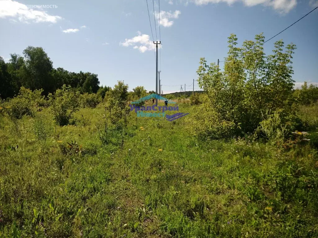 Участок в Октябрьский, микрорайон Центр (8.15 м) - Фото 0