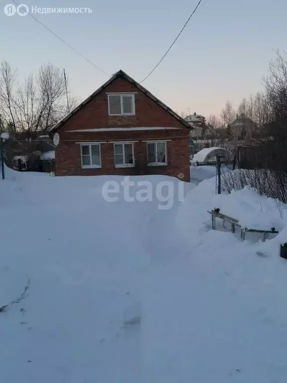 Дом в Альметьевский район, посёлок городского типа Нижняя Мактама (35 ... - Фото 1