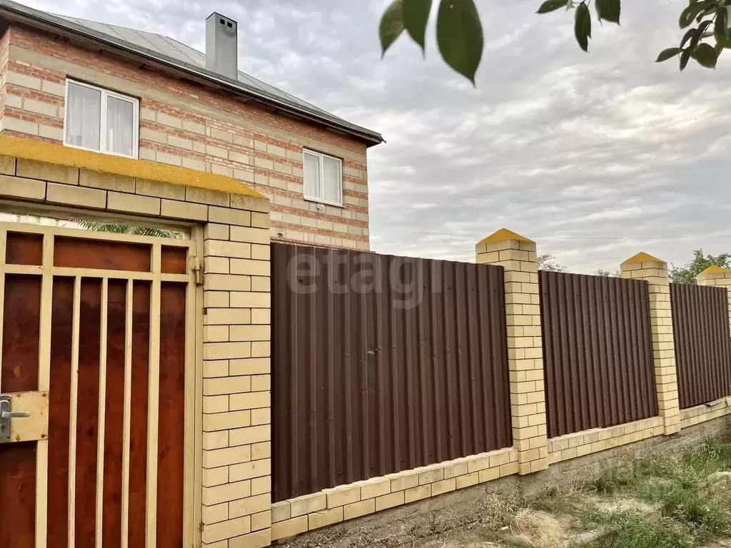 Дом в Астраханская область, Приволжский район, пос. Кирпичного Завода ... - Фото 2