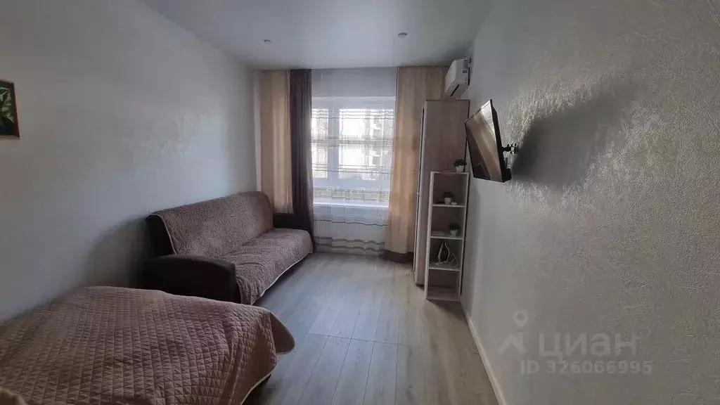 1-к кв. Краснодарский край, Темрюк Дальняя ул., 30 (35.0 м) - Фото 1