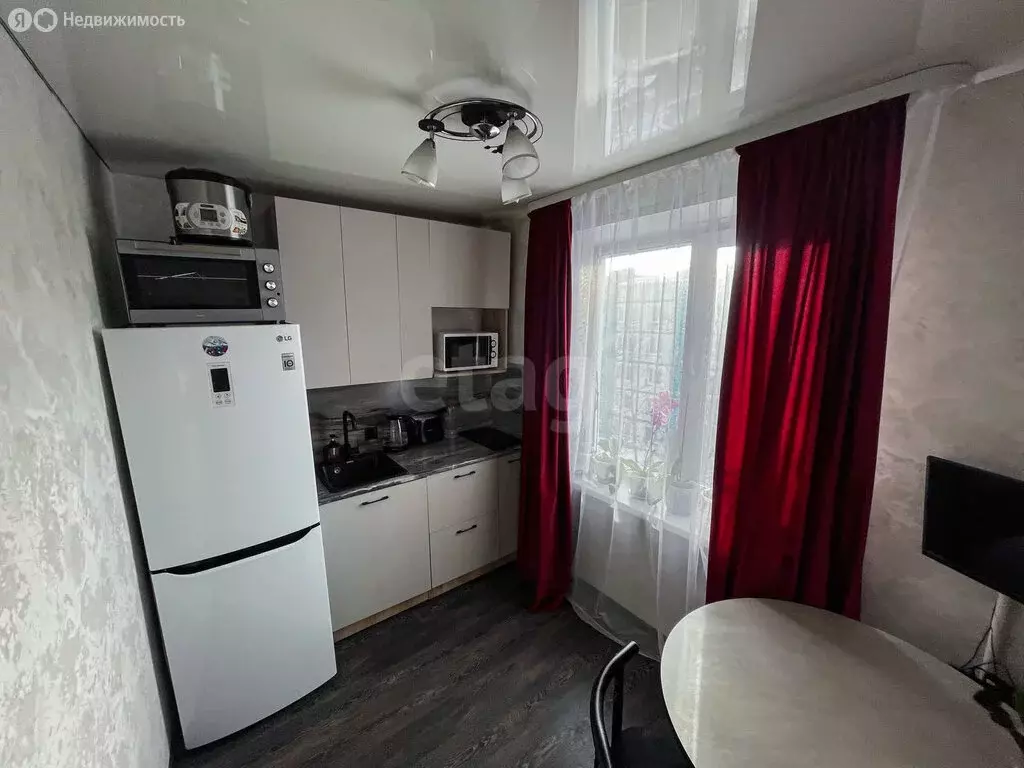 1-комнатная квартира: Петропавловск-Камчатский, проспект Циолковского, ... - Фото 2