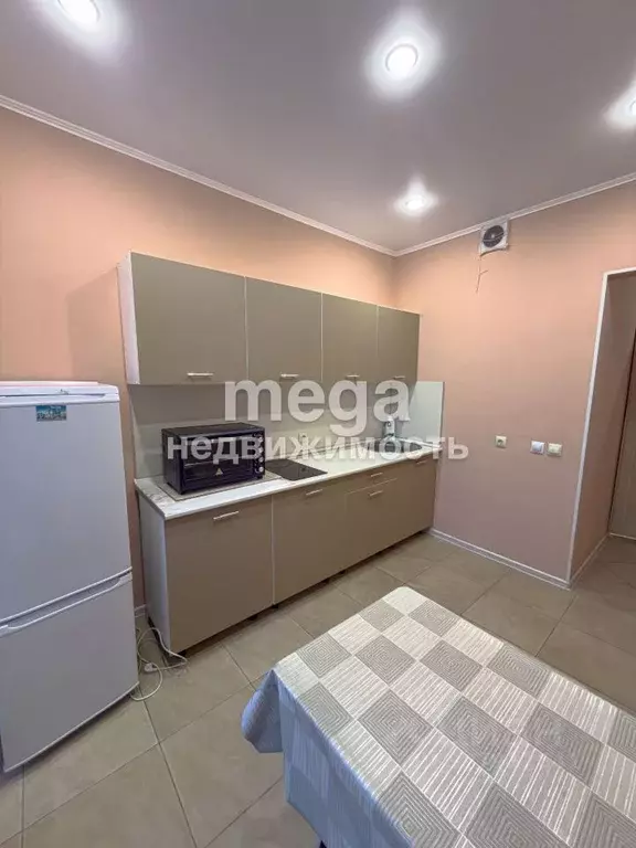 1-к кв. Башкортостан, Уфа Коммунистическая ул., 98/1 (36.2 м) - Фото 1