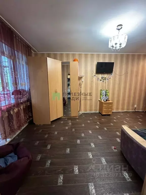 1-к кв. Красноярский край, Красноярск Парашютная ул., 64а (31.5 м) - Фото 1