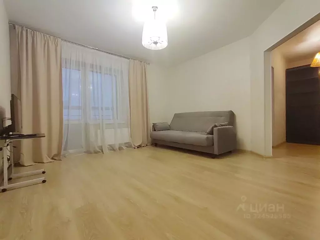 1-к кв. Свердловская область, Екатеринбург ул. Щорса, 105 (50.0 м) - Фото 1