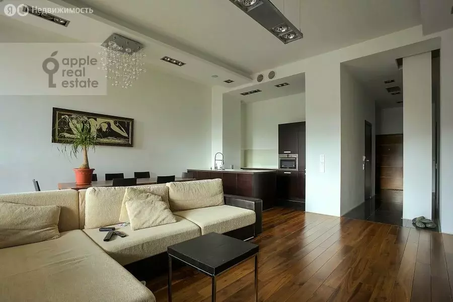 3-комнатная квартира: деревня Жуковка, 58 (130 м) - Фото 1