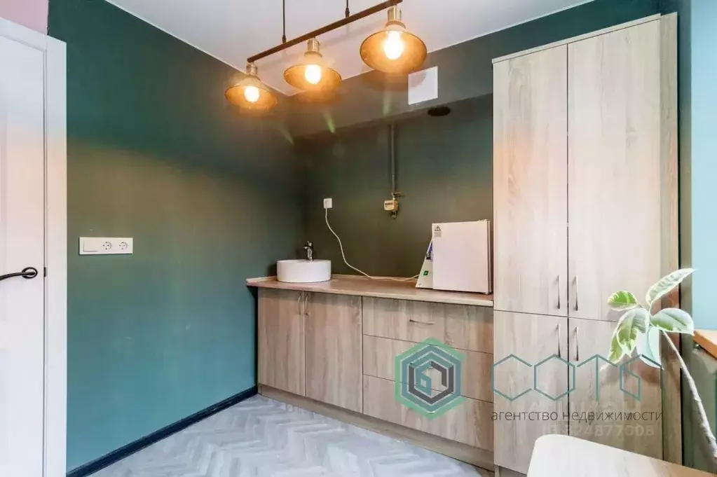 2-к кв. Калининградская область, Калининград Космическая ул., 10 (45.3 ... - Фото 0