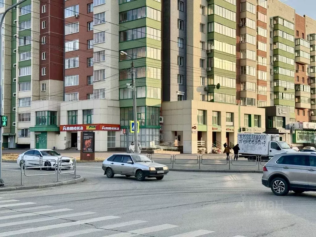 Торговая площадь в Челябинская область, Челябинск ул. Братьев ... - Фото 2