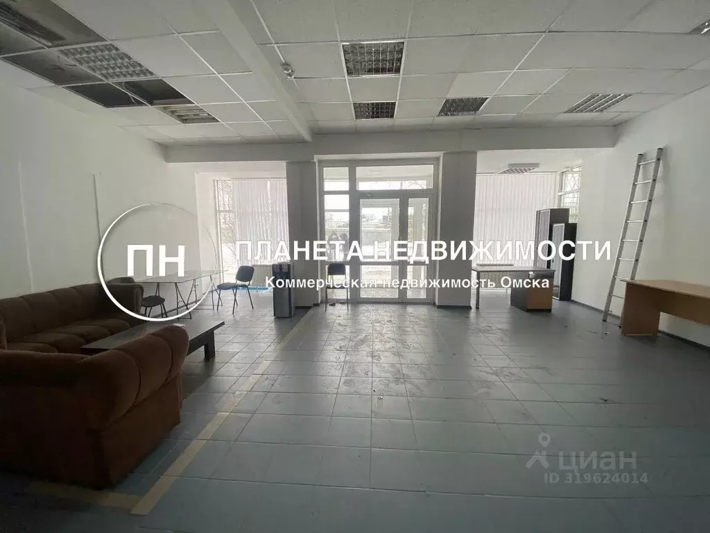 Помещение свободного назначения в Омская область, Омск ул. Гагарина, 2 ... - Фото 1