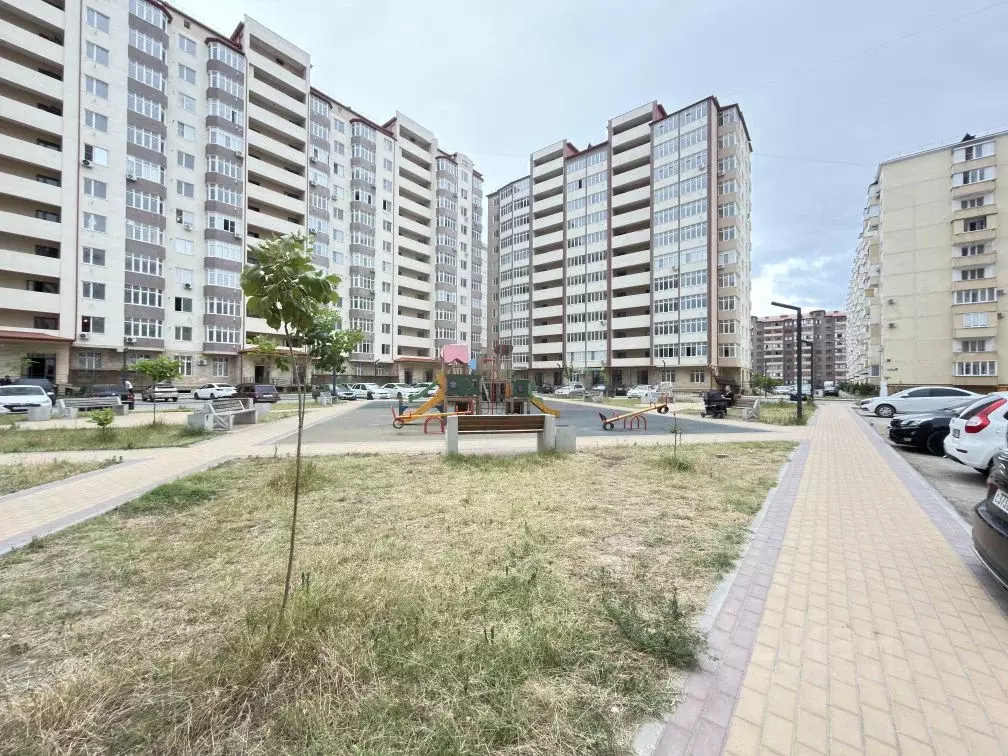 2-к кв. Дагестан, Каспийск просп. М. Омарова, 9В (75.0 м) - Фото 2