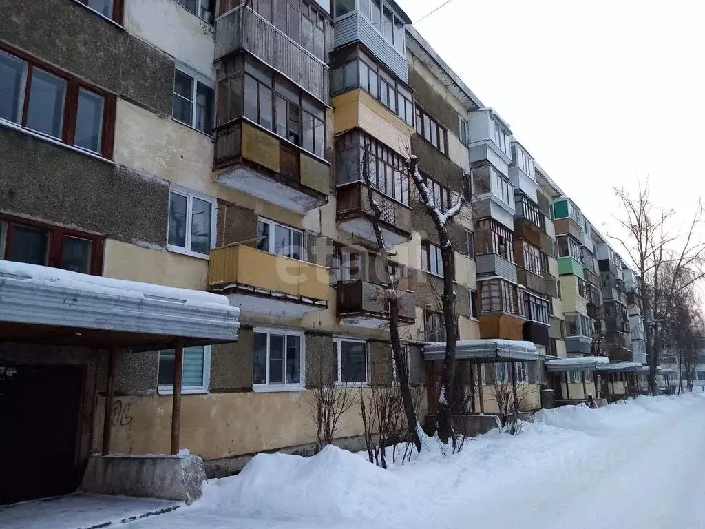 3-к кв. Коми, Сыктывкар Набережный проезд, 10 (60.4 м) - Фото 1
