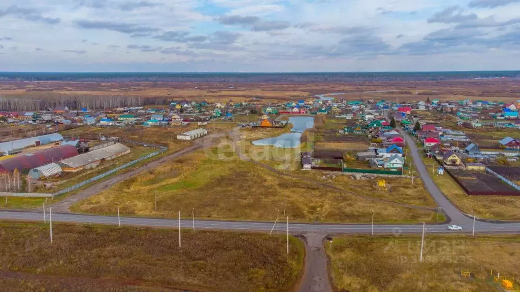 Участок в Тюменская область, Тюменский район, с. Червишево  (8.4 сот.) - Фото 1