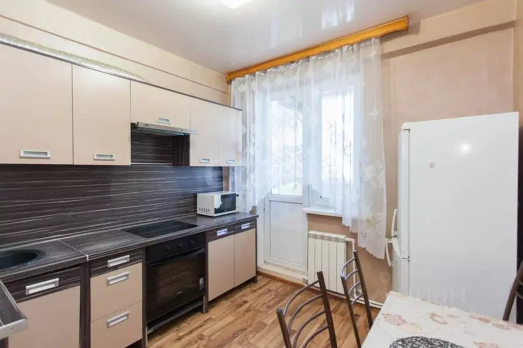 1-к кв. Ханты-Мансийский АО, Сургут Югорская ул., 5/4 (34.1 м) - Фото 1