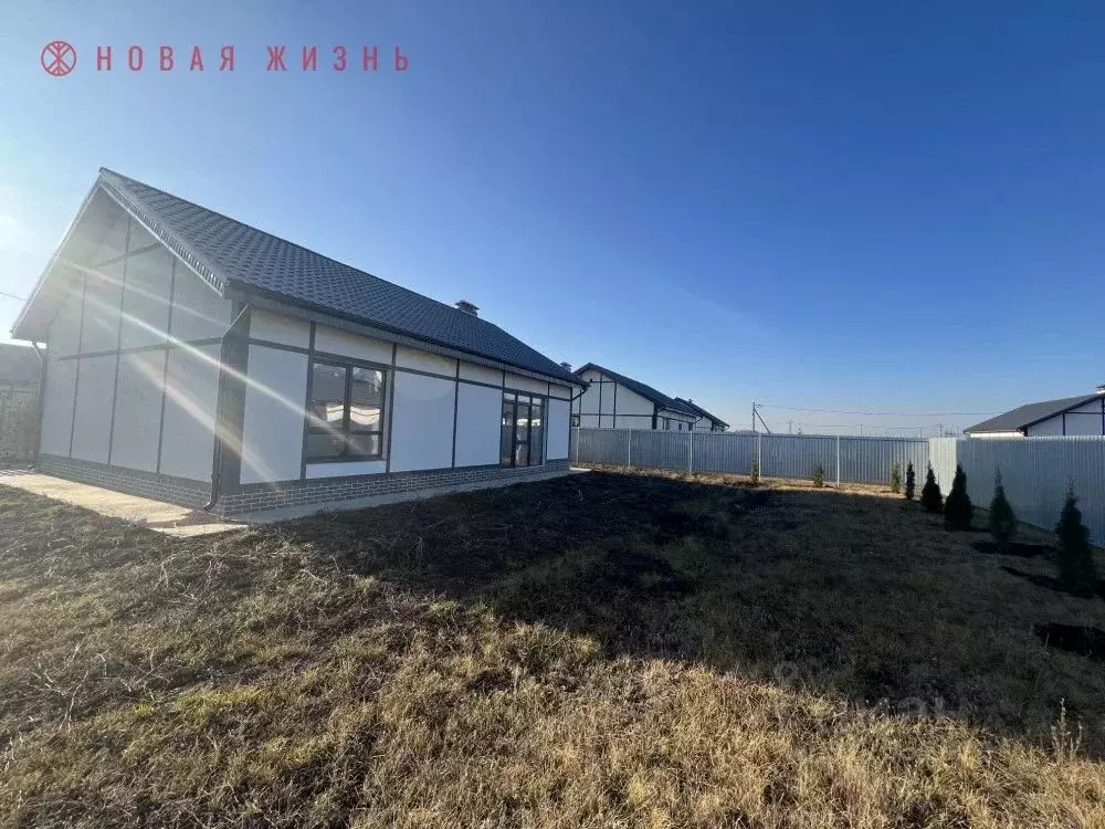 Дом в Самарская область, Волжский район, Черновский с/пос, с. ... - Фото 2