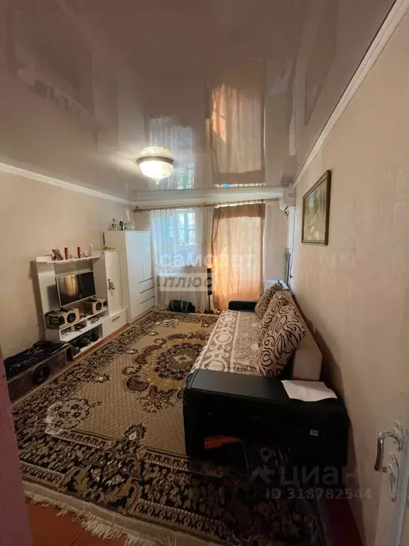 3-к кв. Краснодарский край, Абинский район, Ахтырское городское ... - Фото 0