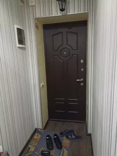 Продается 2-комнатная квартира - Фото 1