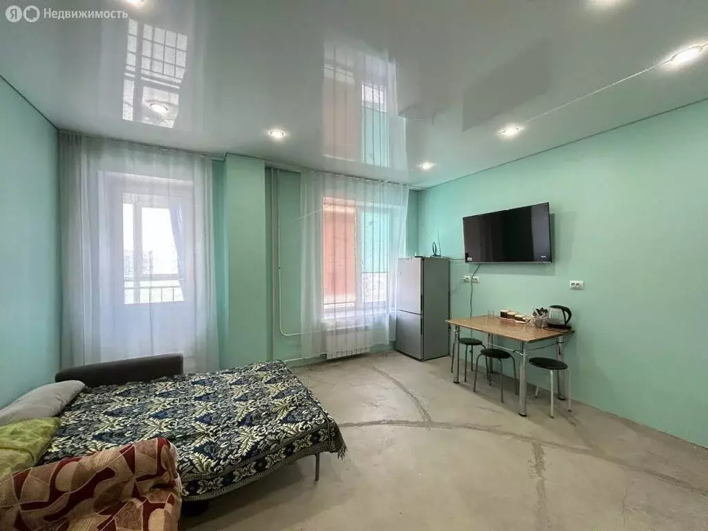 Квартира-студия: Абакан, улица Кирова, 206А (26.4 м) - Фото 1