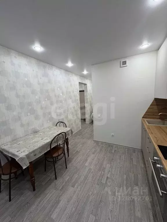 1-к кв. Тюменская область, Тюмень ул. Вадима Бованенко, 4 (36.0 м) - Фото 0