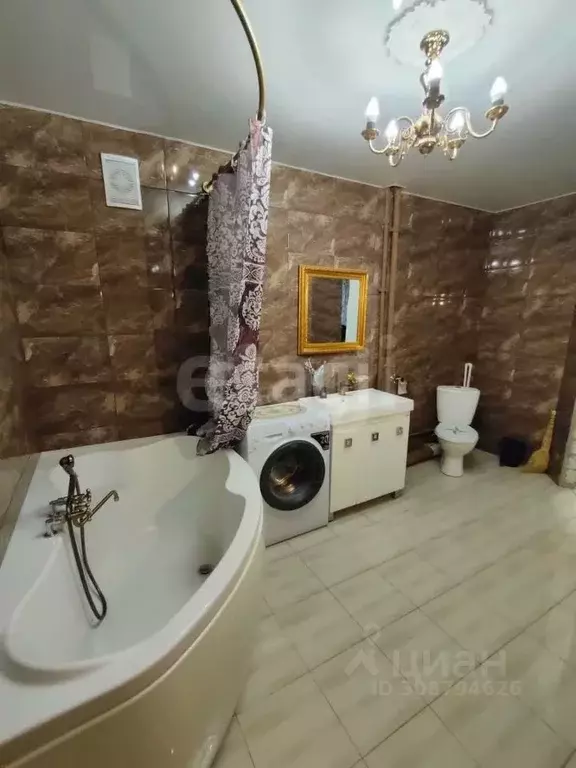 2-к кв. Архангельская область, Котлас ул. Ленина, 160 (90.9 м) - Фото 0