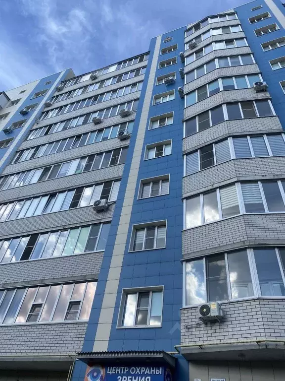 3-к кв. Курская область, Курск Хуторская ул., 4 (93.3 м) - Фото 0