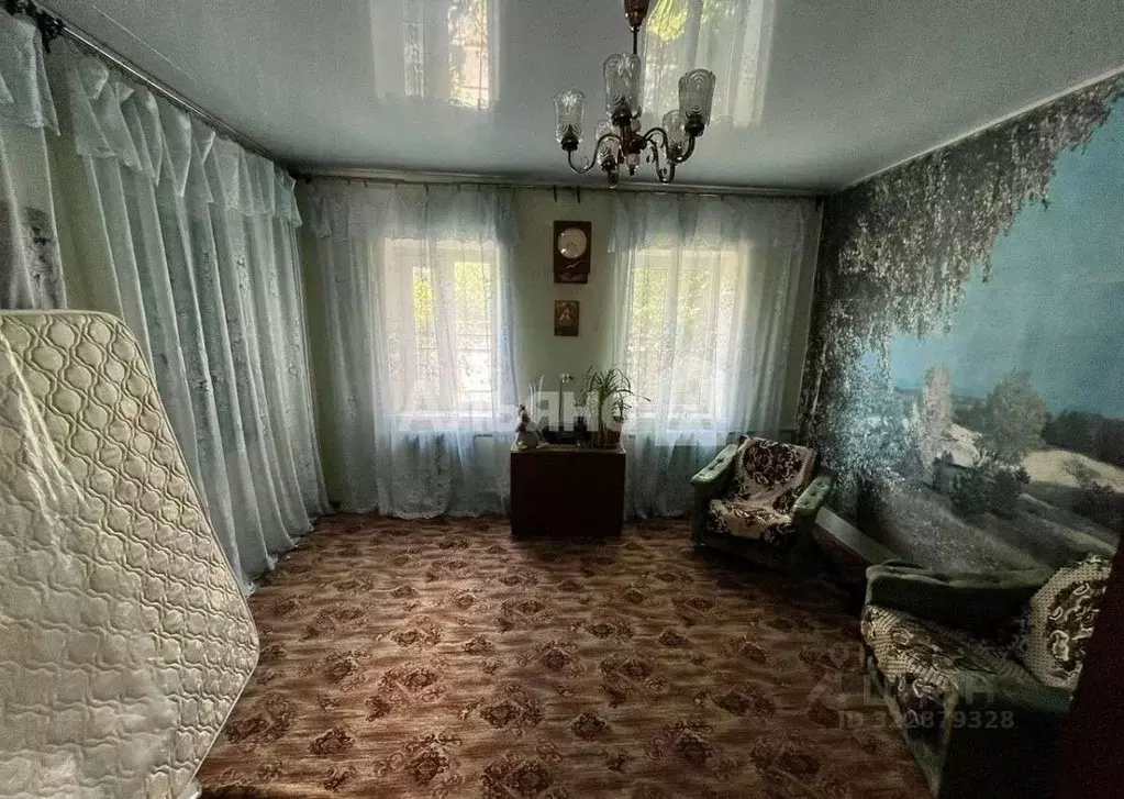 Дом в Краснодарский край, Усть-Лабинск ул. Кузьминского (60 м) - Фото 1