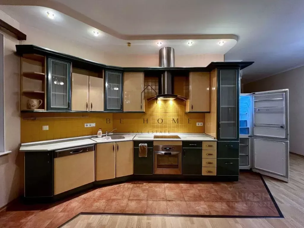 3-к кв. Санкт-Петербург Гаванская ул., 12к2 (82.5 м) - Фото 0