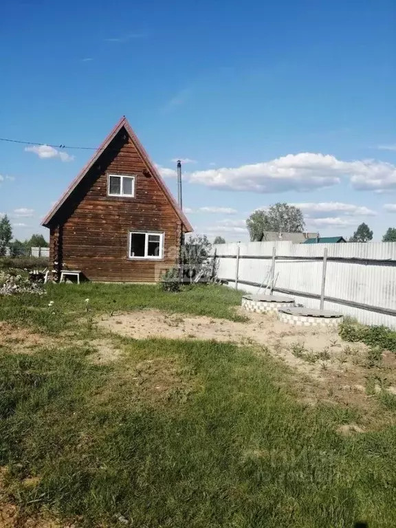 Дом в Нижегородская область, Лысковский район, с. Валки ул. Мира, 6 ... - Фото 0