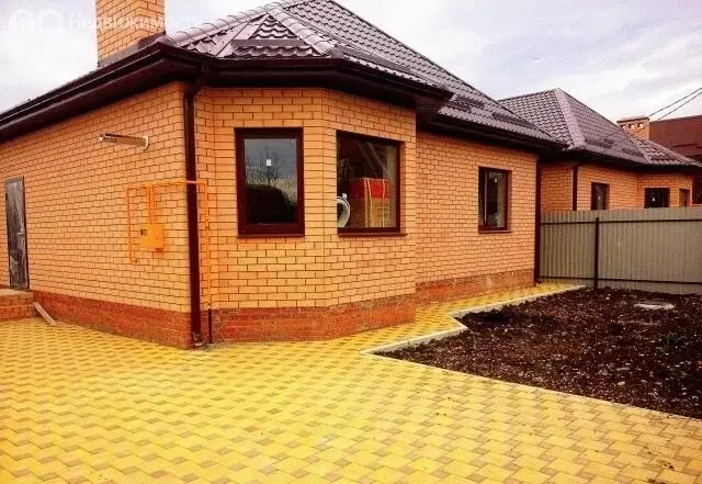Дом в Ростов-на-Дону, Каскадная улица (90 м) - Фото 0