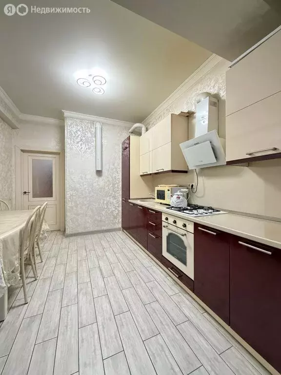 2-комнатная квартира: Нальчик, улица Ахохова, 188 (66 м) - Фото 2