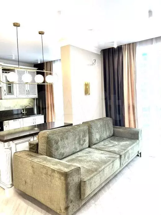 3-к. квартира, 120 м, 2/8 эт. - Фото 1