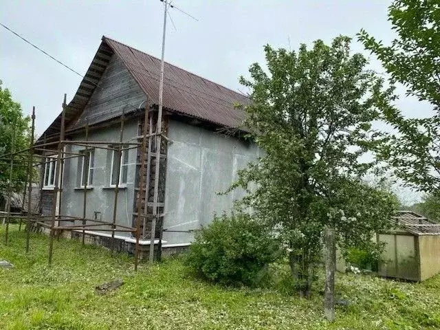 Дом в Тверская область, Конаковский муниципальный округ, д. Тарлаково  ... - Фото 1