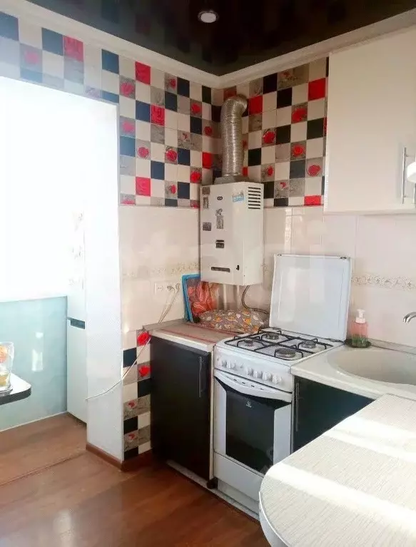 2-к кв. Адыгея, Майкоп ул. Жуковского, 5 (39.3 м) - Фото 1