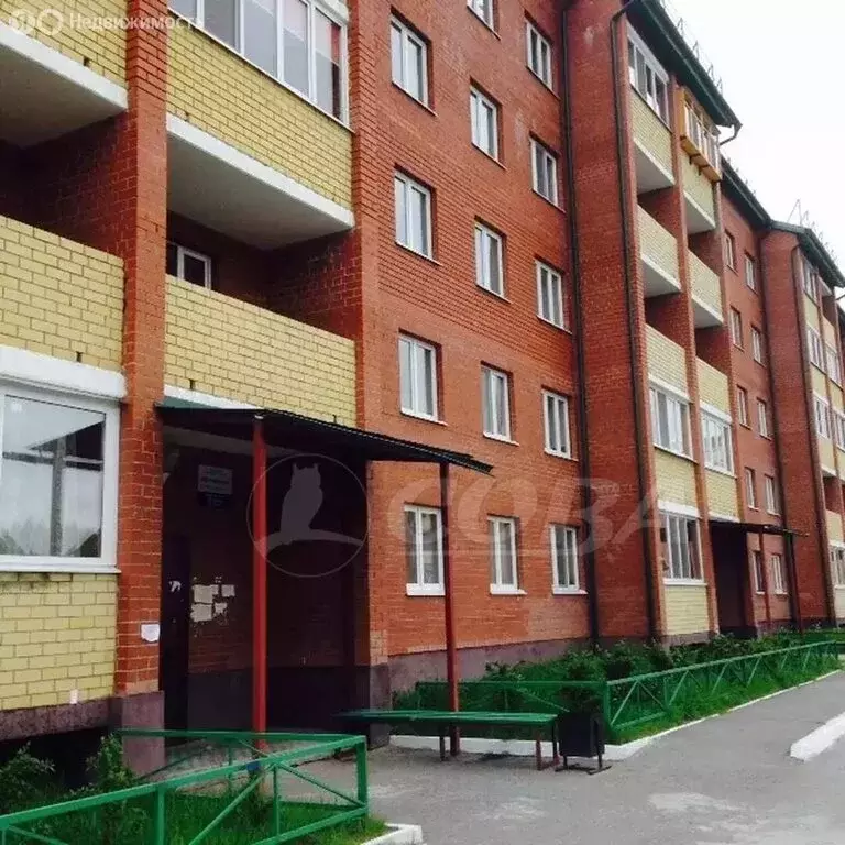 2-комнатная квартира: Тюмень, микрорайон Антипино, улица Будённого, 15 ... - Фото 1