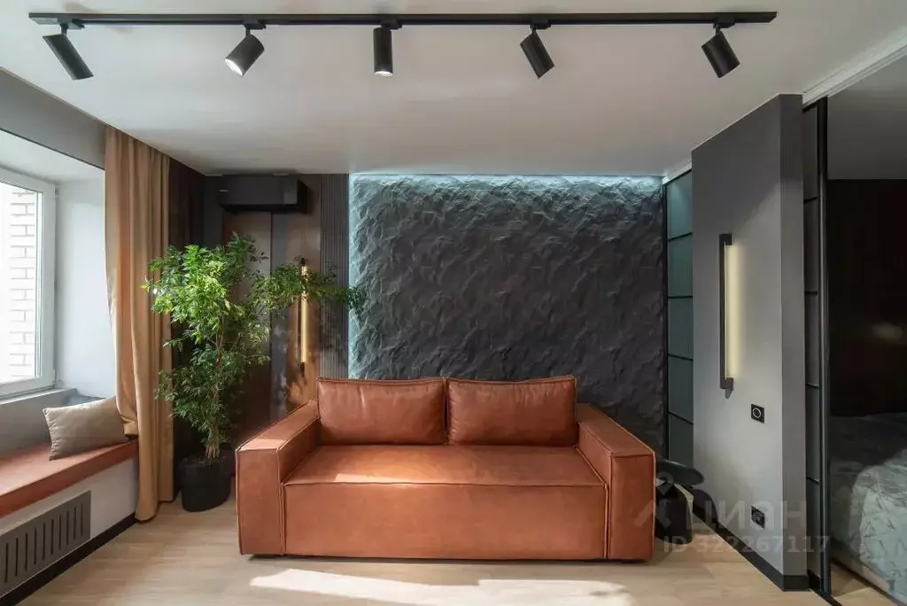 1-к кв. Омская область, Омск ул. Красный Путь, 101к2 (45.0 м) - Фото 0