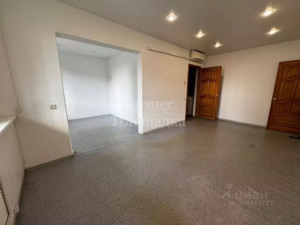 Офис в Ульяновская область, Ульяновск пер. Робеспьера, 2/79 (60 м) - Фото 1