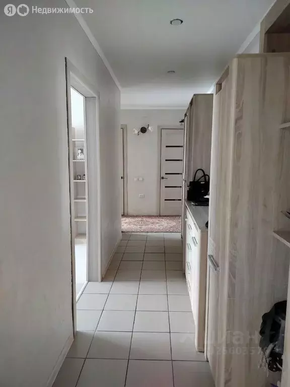 3-комнатная квартира: Таганрог, Транспортная улица, 1-2 (63 м) - Фото 2