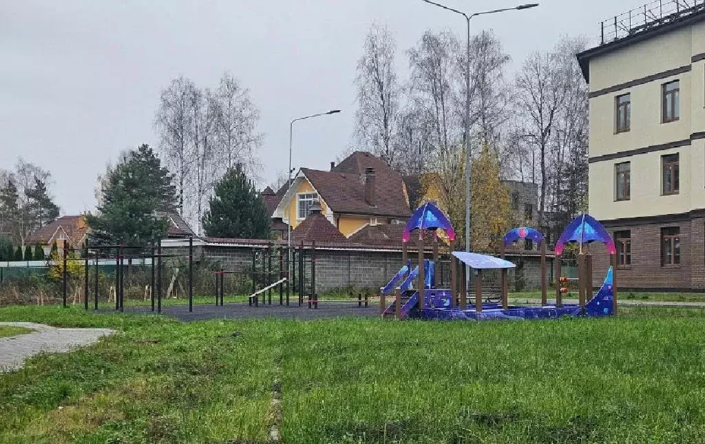 Продается 3-комнатная квартира - Фото 2