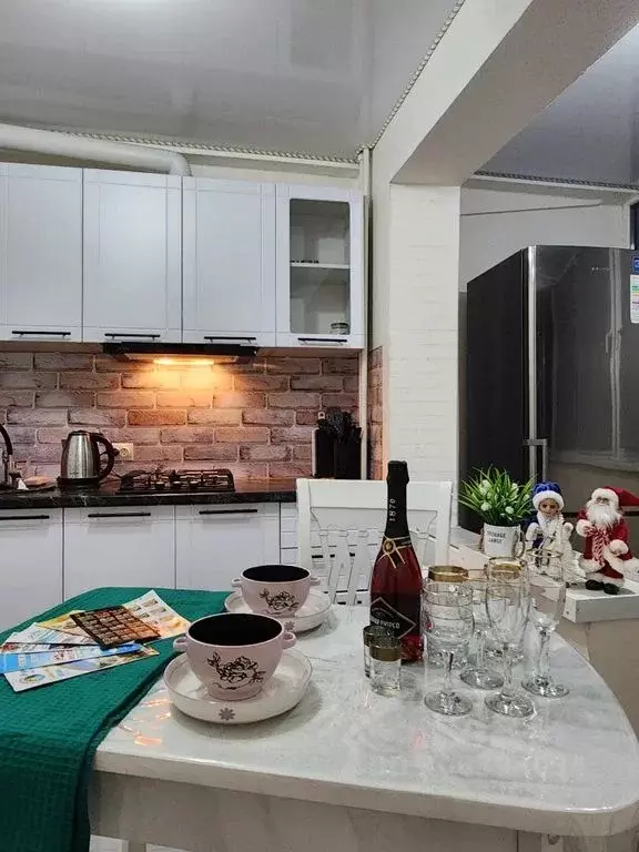 1-к кв. Ставропольский край, Кисловодск ул. Героев Медиков, 20 (45.0 ... - Фото 2