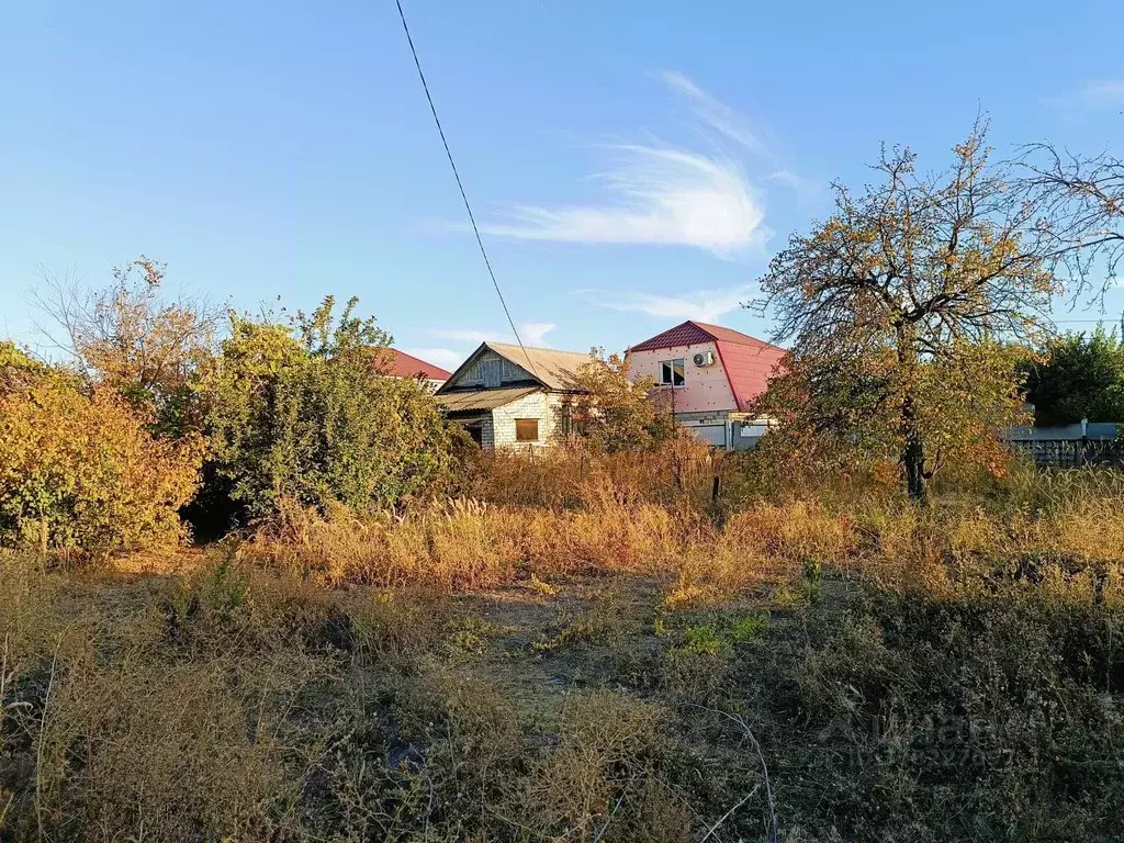 Дом в Волгоградская область, Волгоград ул. Джамбула Джабаева, 44/227 ... - Фото 0