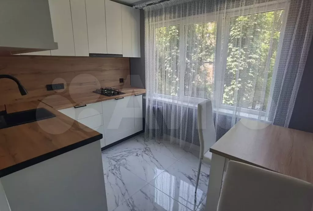 3-к. квартира, 60 м, 2/5 эт. - Фото 1