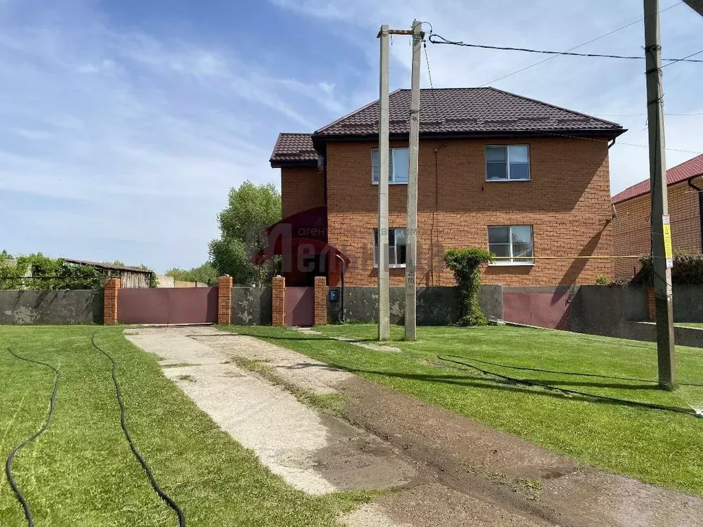 Дом в Волгоградская область, Краснослободск Среднеахтубинский район, ... - Фото 1